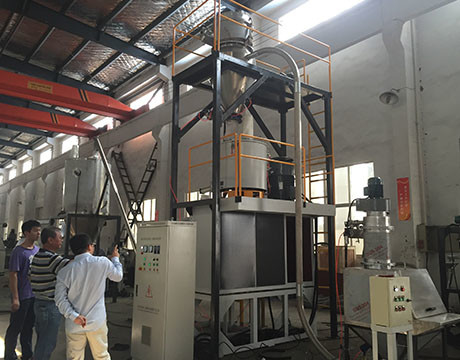 PVC-Mischer mit automatischer chemischer Dosierungssystem-pneumatischer Vakuumförderer-Extruder-Maschine