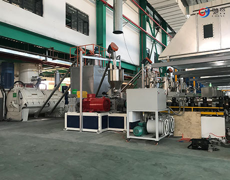 Automatisches Fütterungsbeförderungssystem für Pulver-Mischer und PVC-Extruder