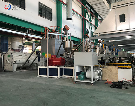 Automatisches Zufuhrdosier-Misch-Compoundiersystem für SPC/WPC/LVT-Bodenextruderlinie