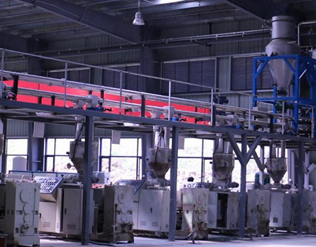 Rohr-Kettenförderer-automatische Beförderungssystem-Extruder-Fütterungsmaschine